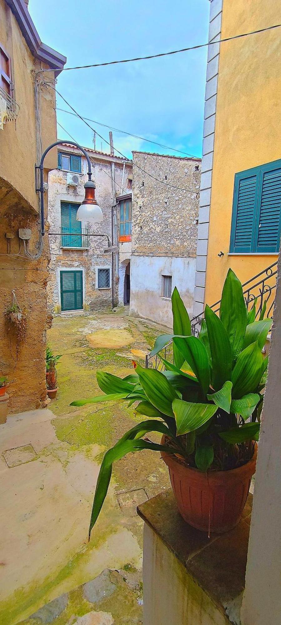 Palazzo Riccardi Aparthotel Solopaca Exterior photo